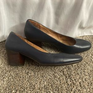 Sofft Lindon pumps (navy) 8.5